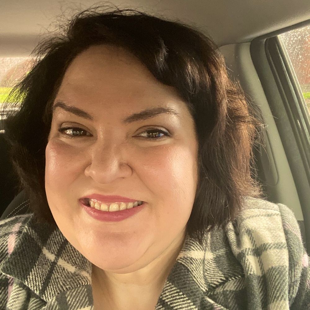 Meet your Posher, Roselyn